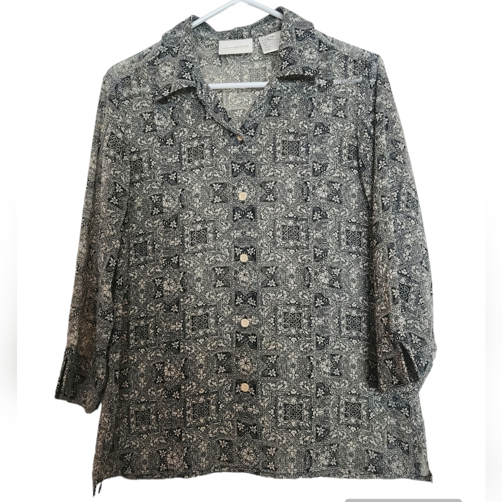 LIZ Claiborne Black Gray Print Semi Sheer Button front Blouse 3/4 sleeves SZ M